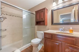 6610 Wareham Ct, Centerville, OH 45459 - Photo 13