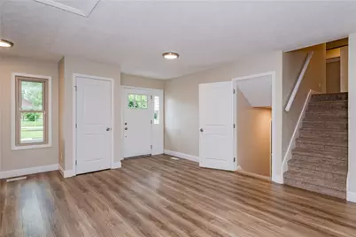 7221 Showplace Drive, Huber Heights, OH 45424 - Photo 5
