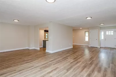 7221 Showplace Drive, Huber Heights, OH 45424 - Photo 7
