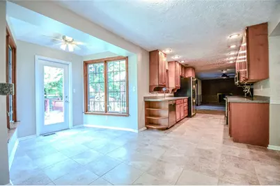 543 Deptford Avenue, Washington Twp, OH 45429 - Photo 11