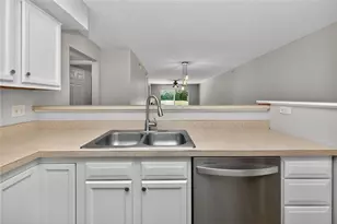 1447 Windwillow, Hamilton Township, OH 45039 - Photo 5