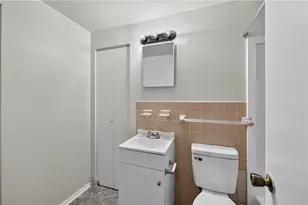 7924 Blackshear Dr, Huber Heights, OH 45424 - Photo 31
