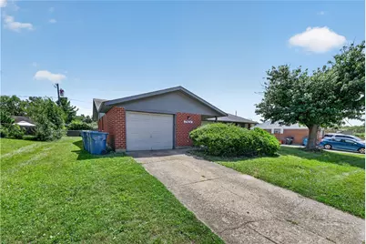 7924 Blackshear Drive, Huber Heights, OH 45424 - Photo 5