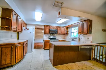 7020 Chambersburg Road, Huber Heights, OH 45424 - Photo 7