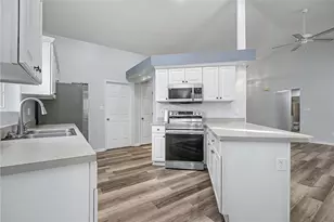 1766 Saratoga Dr, Troy, OH 45373 - Photo 9