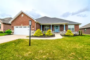 271 Montgomery Ln, Springboro, OH 45066 - Photo 1