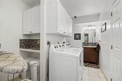 1830 Ashley Drive, Miamisburg, OH 45342 - Photo 31