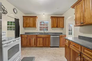 3228 Shroyer Rd, Kettering, OH 45429 - Photo 5