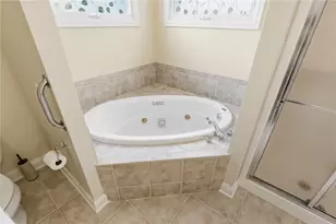 1901 N Regent Park Dr, Bellbrook, OH 45305 - Photo 37