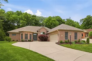 1901 N Regent Park Dr, Bellbrook, OH 45305 - Photo 5