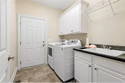 1901 N Regent Park Drive, Bellbrook, OH 45305 - Photo 47