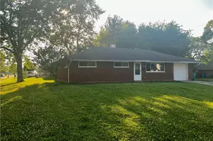 4450 Lambeth Dr, Huber Heights, OH 45424 - Photo 1