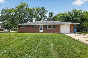 4450 Lambeth Dr, Huber Heights, OH 45424 - Photo 1