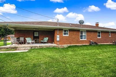 5607 Greencrest Drive, Dayton, OH 45432 - Photo 39