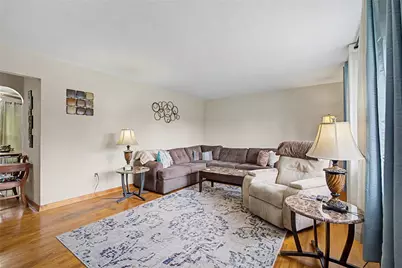 5607 Greencrest Drive, Dayton, OH 45432 - Photo 9