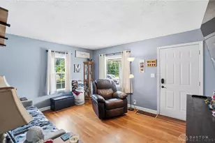 1206 W 1st St, Springfield, OH 45504 - Photo 5