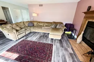 877 Trails End Dr, Liberty Township, OH 45050 - Photo 9
