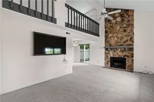 1003 Foxshire Pl, Centerville, OH 45458 - Photo 5