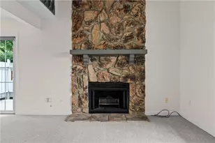 1003 Foxshire Pl, Centerville, OH 45458 - Photo 9