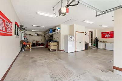 1927 Cider Mill Way, Tipp City, OH 45371 - Photo 41