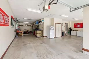 1927 Cider Mill Way, Tipp City, OH 45371 - Photo 41