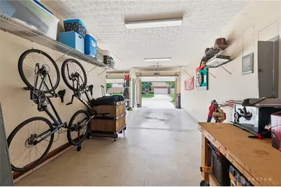 1927 Cider Mill Way, Tipp City, OH 45371 - Photo 43