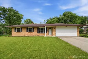 8032 Washington Park Dr, Miamisburg, OH 45459 - Photo 1