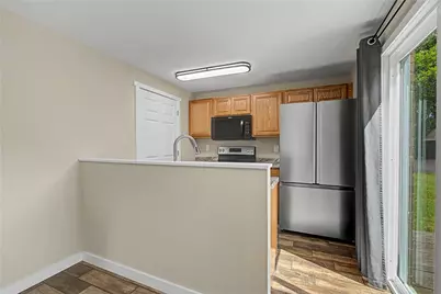 4817 Lodgeview Drive, Huber Heights, OH 45424 - Photo 13