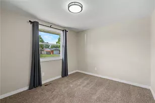 4817 Lodgeview Dr, Huber Heights, OH 45424 - Photo 19