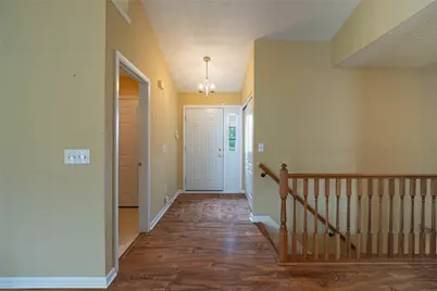 2502 Hillsdale Drive, Beavercreek Twp, OH 45431 - Photo 7