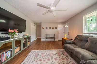 605 Mercury Drive, Cincinnati, OH 45244 - Photo 7