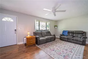 605 Mercury Dr, Cincinnati, OH 45244 - Photo 5
