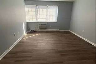 423 Briarwood Ave, Dayton, OH 45403 - Photo 11