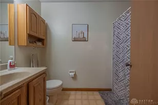 546 Kyle Ln, Fairborn, OH 45324 - Photo 21