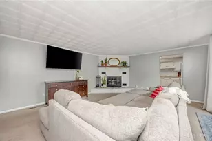 7439 Barr Cir, Dayton, OH 45459 - Photo 11