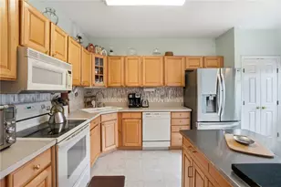 3043 Willowbrook Way, Beavercreek, OH 45431 - Photo 5