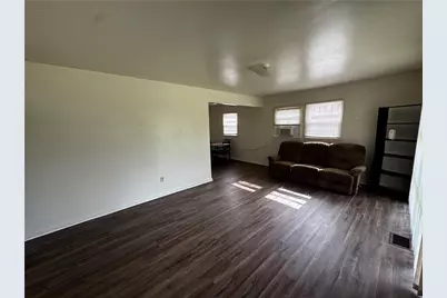 4642 W Hillcrest Avenue, Dayton, OH 45406 - Photo 5