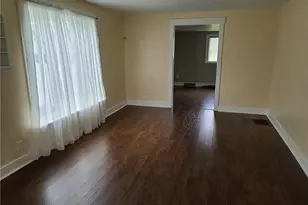 110 W Orchard Springs Dr, Dayton, OH 45415 - Photo 7