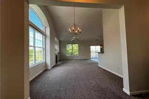 3658 Lilac Ln, Beavercreek, OH 45431 - Photo 5