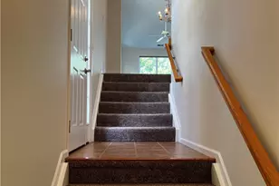 3658 Lilac Ln, Beavercreek, OH 45431 - Photo 3