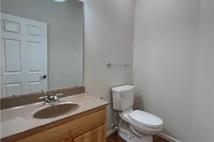 3658 Lilac Ln, Beavercreek, OH 45431 - Photo 9