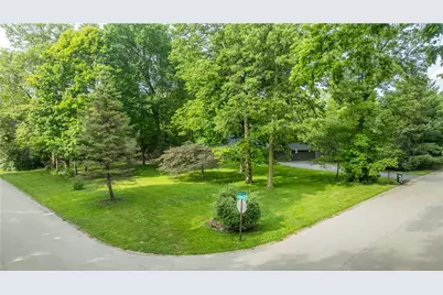 2425 Black Oak Drive, Troy, OH 45373 - Photo 5