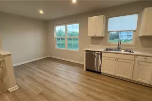 4034 Hemlock Ct, Huber Heights, OH 45424 - Photo 11