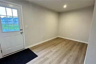 4034 Hemlock Ct, Huber Heights, OH 45424 - Photo 5