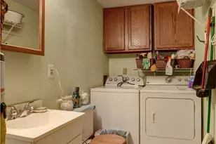 110 Fairfax Ct, Greenville, OH 45331 - Photo 15