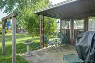 110 Fairfax Ct, Greenville, OH 45331 - Photo 7