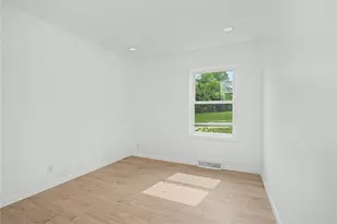 71 N Alder St, Dayton, OH 45417 - Photo 17