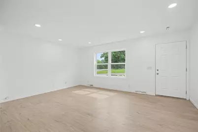 71 N Alder Street, Dayton, OH 45417 - Photo 7