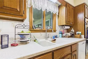 3925 Kilbourn Rd, Arcanum, OH 45304 - Photo 9