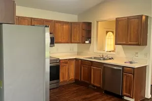 301 Kristina Lynn Pl, Englewood, OH 45322 - Photo 9